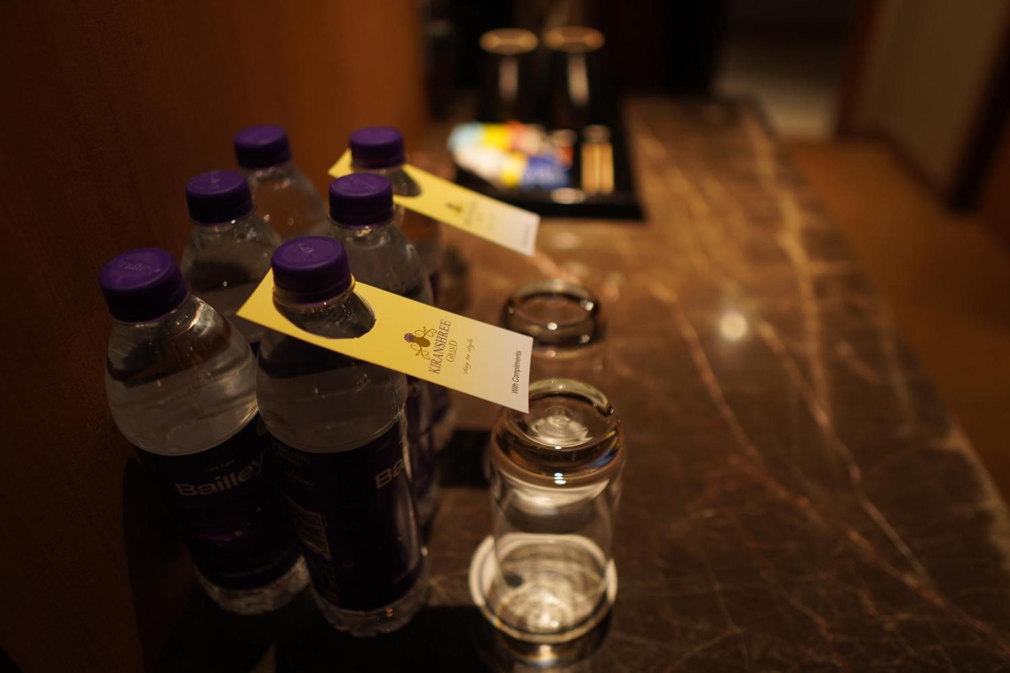 Kiranshree Grand Hotel Guwahati Bagian luar foto