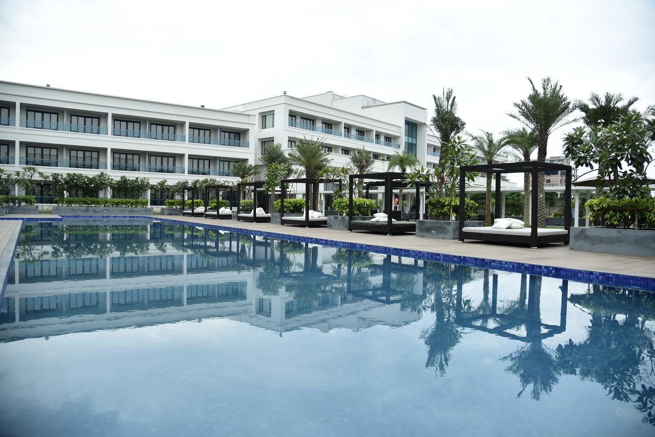 Kiranshree Grand Hotel Guwahati Bagian luar foto